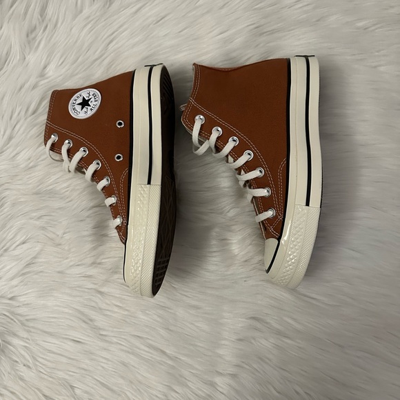 Converse Chuck 70 High Top Unisex Shoes - Picture 2 of 6